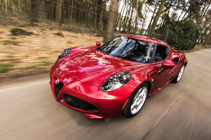 7-Seater Car Rental Hoi An to Ba Na Hills 2026
