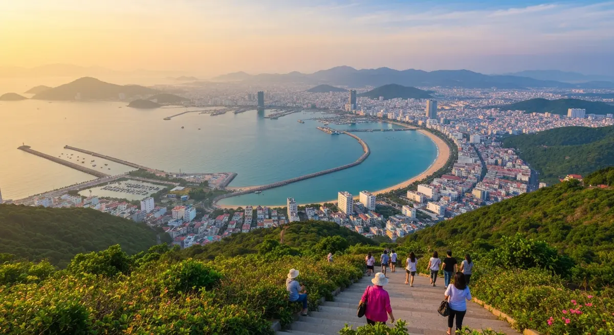 Khám Phá Bán Đảo Sơn Trà: Linh Ứng, Đỉnh Bàn Cờ