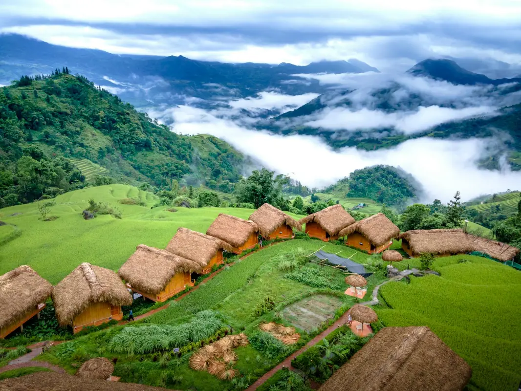 Khách sạn ven sông Hội An với view đèn lồng lung linh