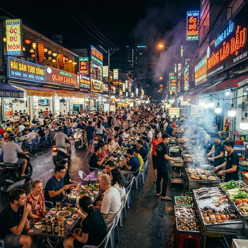 Món cá nục hấp cuốn bánh tráng rau sống đặc trưng Đà Nẵng, bày trên đĩa sứ trắng với rau xanh tươi và chén mắm nêm vàng óng, chụp cận cảnh